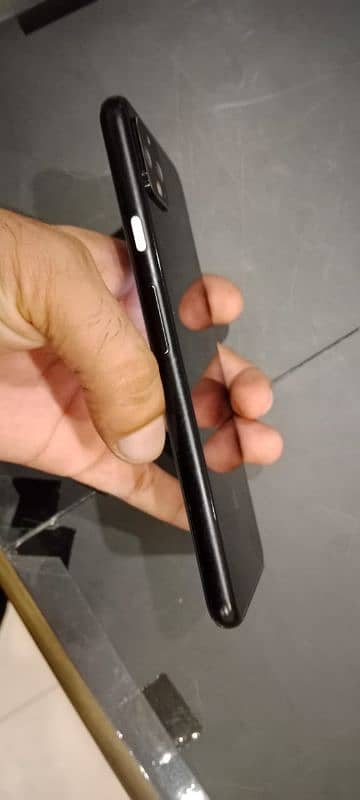 Google pixel 4xl good condition exchange possible 1