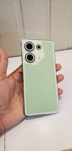 Tecno Camon 20, Green Colour Ram 8+8  Rom 256GB  2 Month used