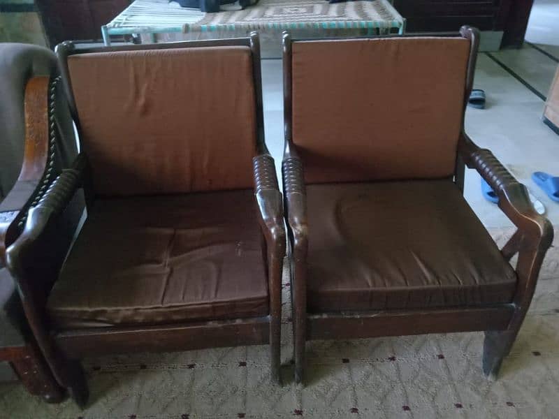 Sofa for sell 1