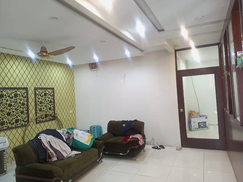 DHA Phase 4,Block DD, 1st Floor For Rent Pakistan,Punjab,Lahore 3