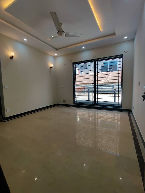 G13_ 8 Marla Luxury house For Rent 3