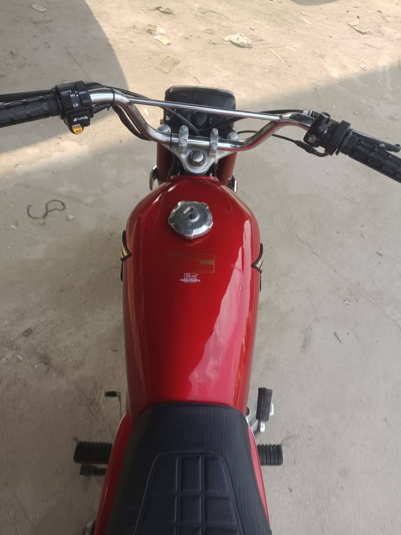 Honda 125 2008 Lahore no 4