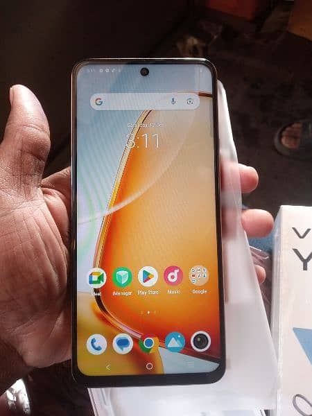 Vivo Y28 Just 8+8/128 open Box 2ganty pehly Urgent Sale  03019133856 1