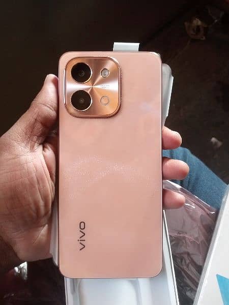 Vivo Y28 Just 8+8/128 open Box 2ganty pehly Urgent Sale  03019133856 2