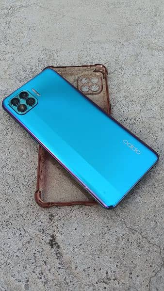 OPPO F17pro with box 1