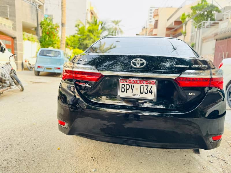 Toyota Corolla Altis 1.6 2019 10