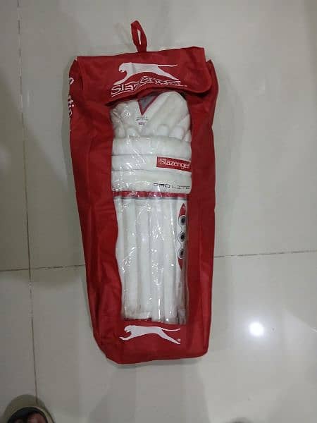 Slazenger Cricket equipment 1