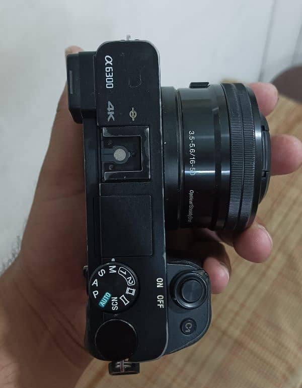 Sony Alpha a6300 Mirrorless Digital Camera with 16-50mm Lens 8