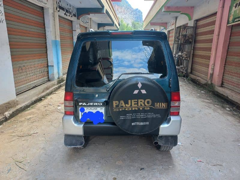 Mitsubishi Pajero Mini 1995 11