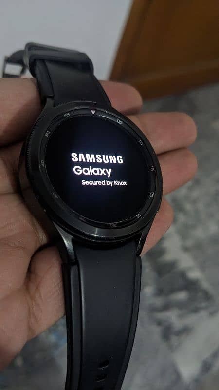 Galaxy Watch 4 Classic 1