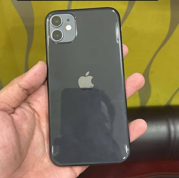 iphone 11 New with Cable 1