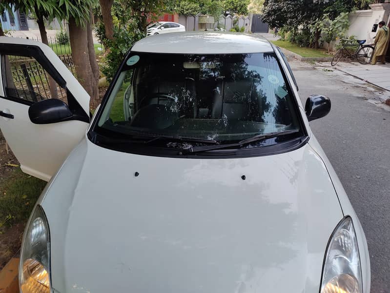 Suzuki Swift 2014 DX 7