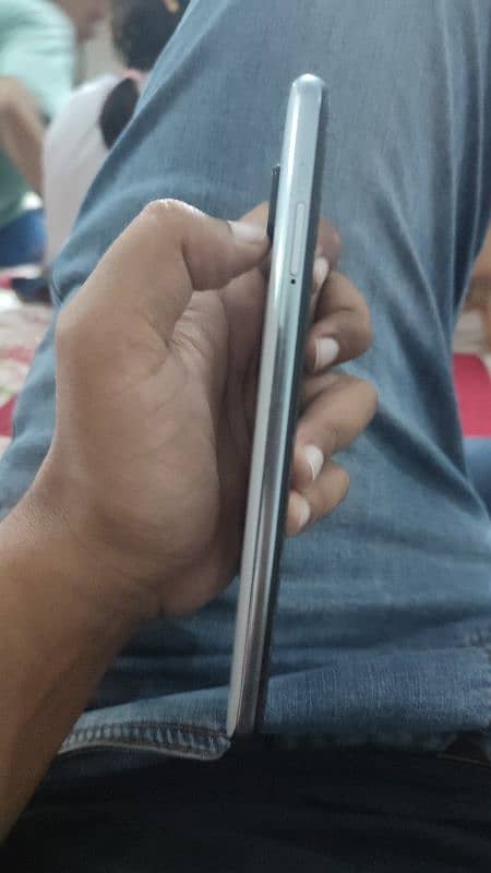 Redmi note 9s with box 3