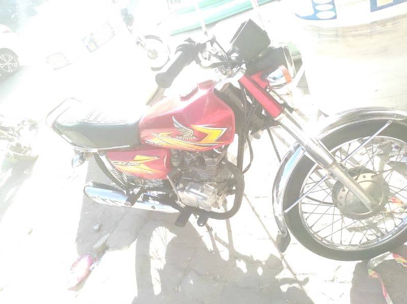 honda 125 modle 2021  condition 9/10 2