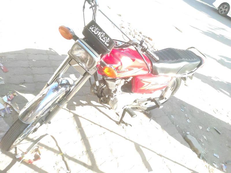 honda 125 modle 2021  condition 9/10 6