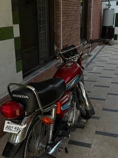 Honda CG125 2023 Red 0