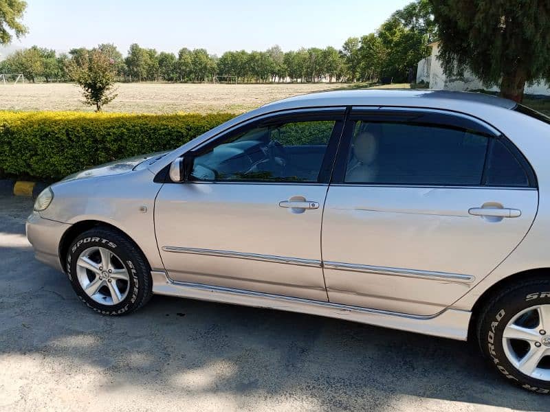 Toyota Corolla Altis 2006 12