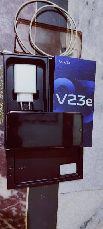 Vivo v23e Golden Colour 2