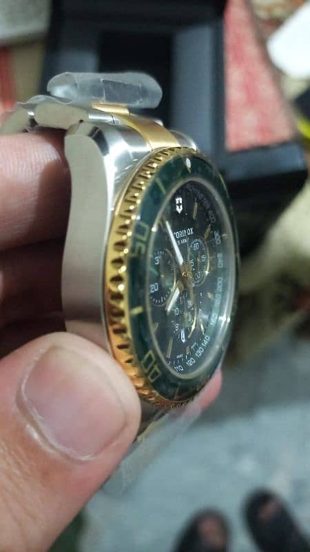 Brand new untouched Swiss army watch for sale 6