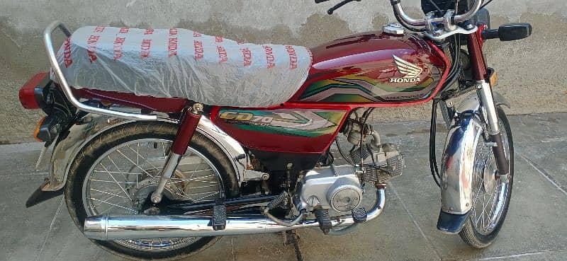 I'm selling my bike location ننکانہ صاحب Nankana sahib 0301=4956=245 3