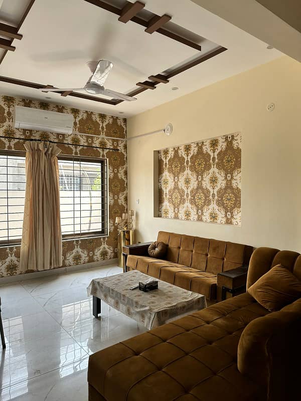 5 Marla Beautifully designed house For Rent In Park View City Lahore. 7