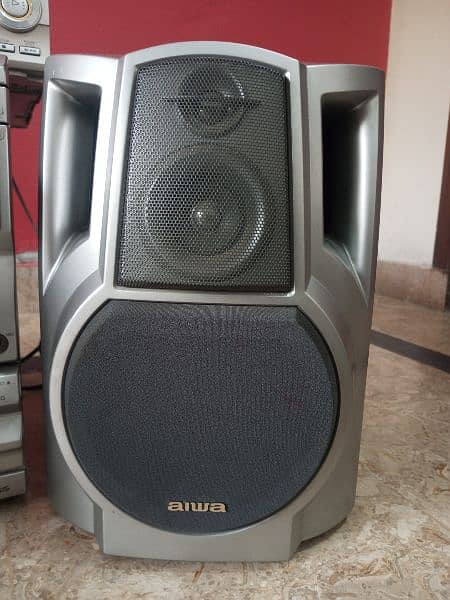 AIWA SPEAKER SYSTEM PHILLIP DVD PLAYER 2