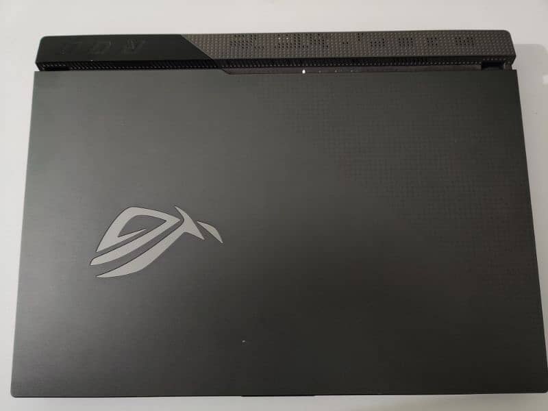 ASUS ROG Strix G513QM 1