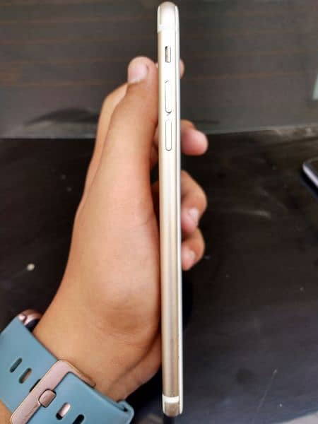 Iphone 6 plus 64gb non PTA 4