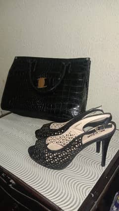 Women luxury deal imported bag and branded heels