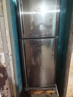 dawlance fridge large size refrigerator slightly used