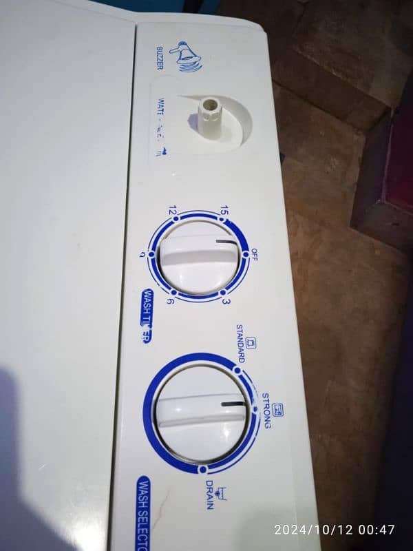 Haier washing machine twin tub model number 0