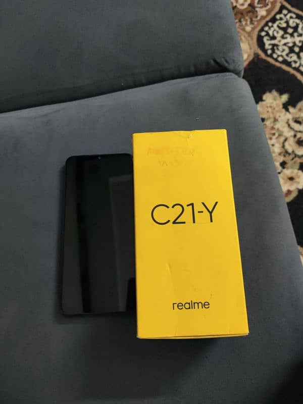 Realme C-21Y 4/64 0