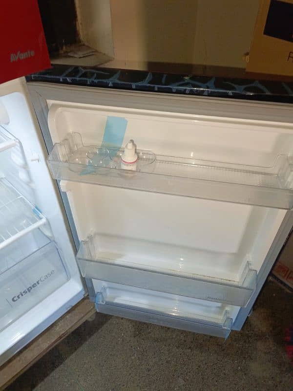 refrigerator dowlance medium size 3