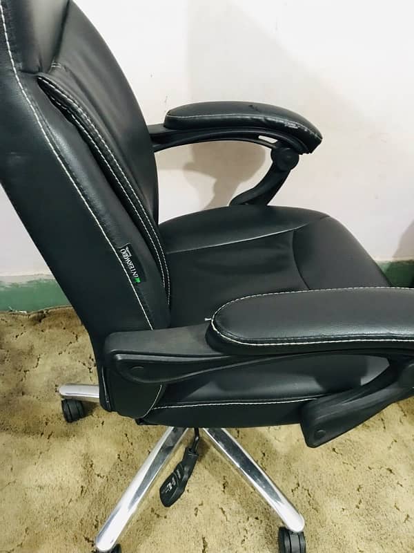 luxury Interwood chair for sale! 2