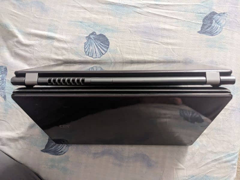 Slim Small Laptop 6