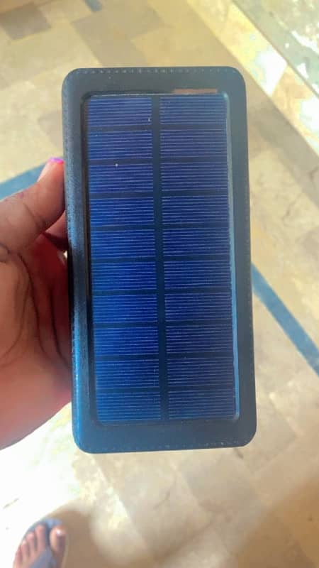 Solar Power Bank 30000 mAh Portable Charger Battery Pack with 32 LEDs 9