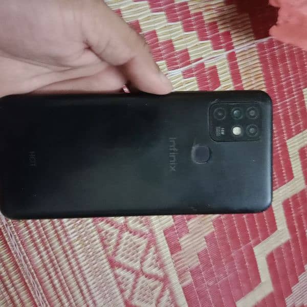 Infinix Hot 10 black colour 0