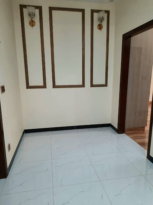 5 Marla Independent Full House Neat & Clean House For Rent Sector E, Bahria Town Lahore 2