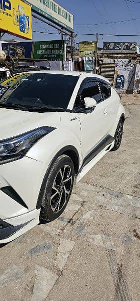 Toyota C-HR 2017 3