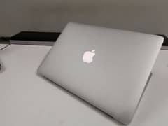 MacBook