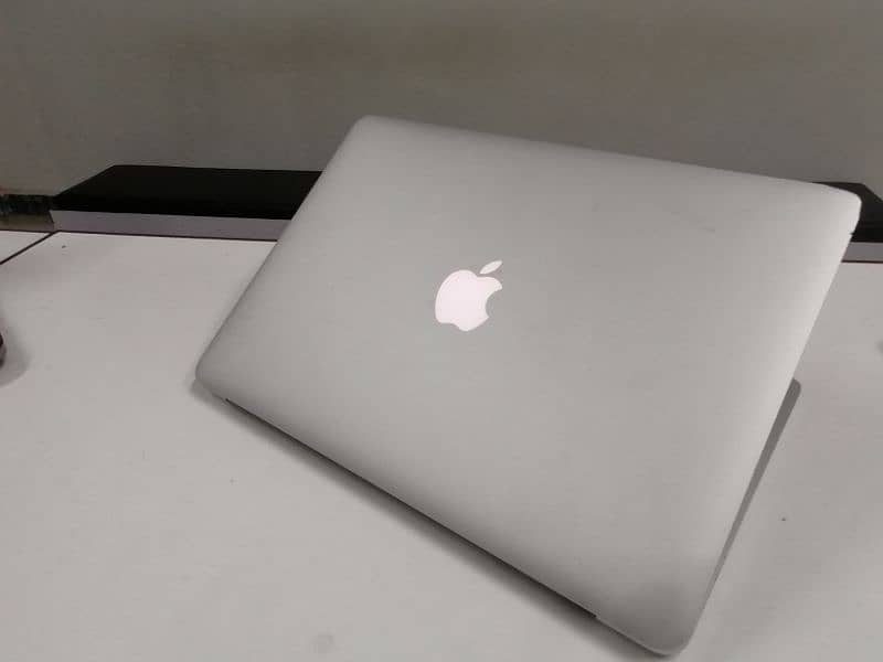 MacBook Air 2015 0