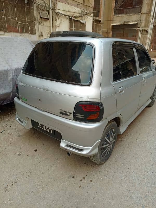 Daihatsu Cuore 2010 4