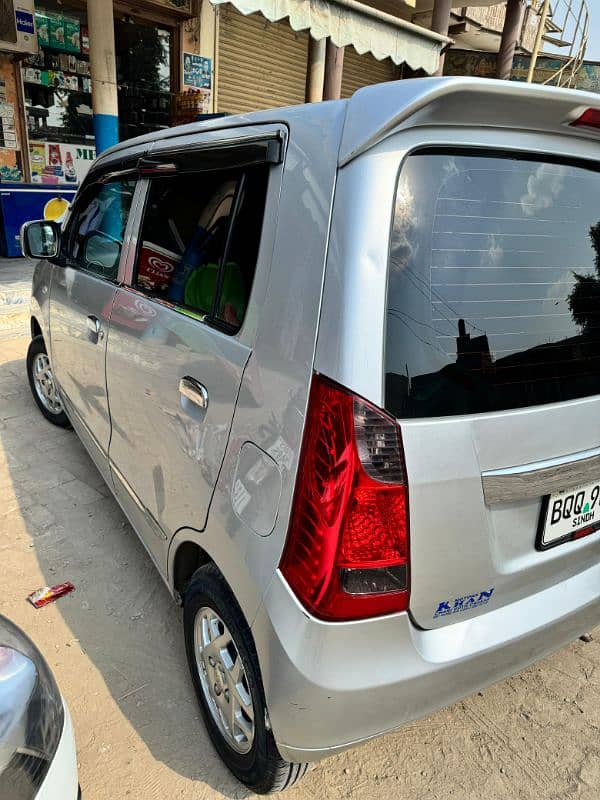 Suzuki Wagon R 2019 1