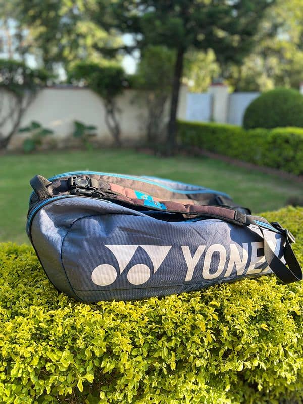 Yonex tennis Bag 1