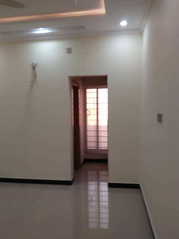 10 Marla portion for Rent in Gulberg Islamabad 11