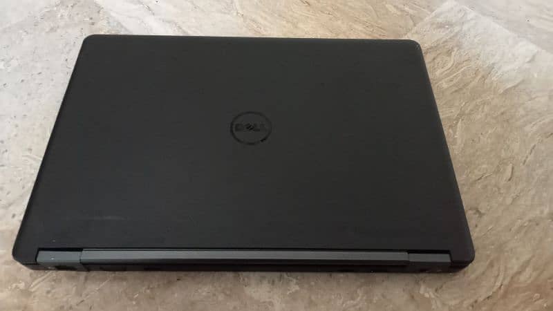 laptop Dell 5