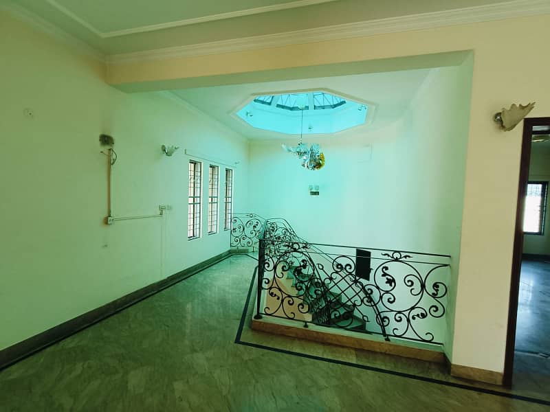 01 Kanal Beautifull House Available For Rent in DHA Lahore Cantt 12