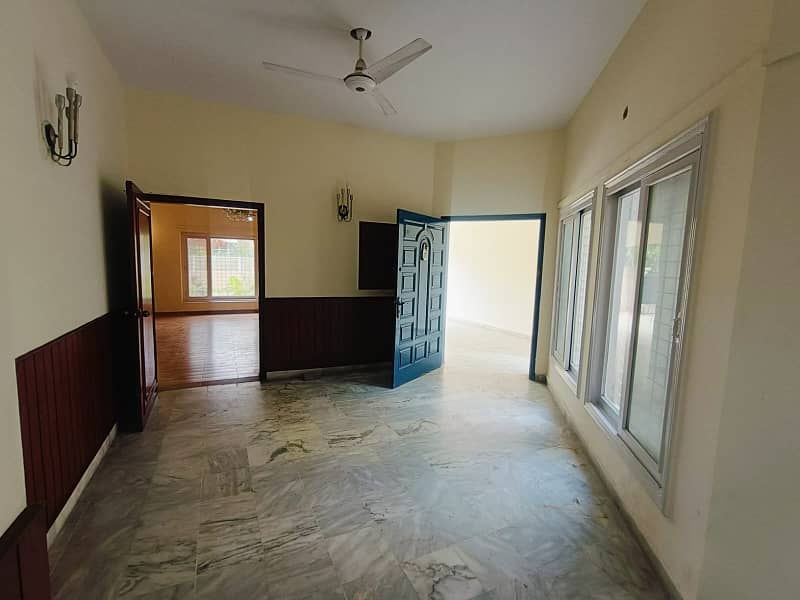 01 Kanal Beautifull House Available for Rent in DHA Lahore 23