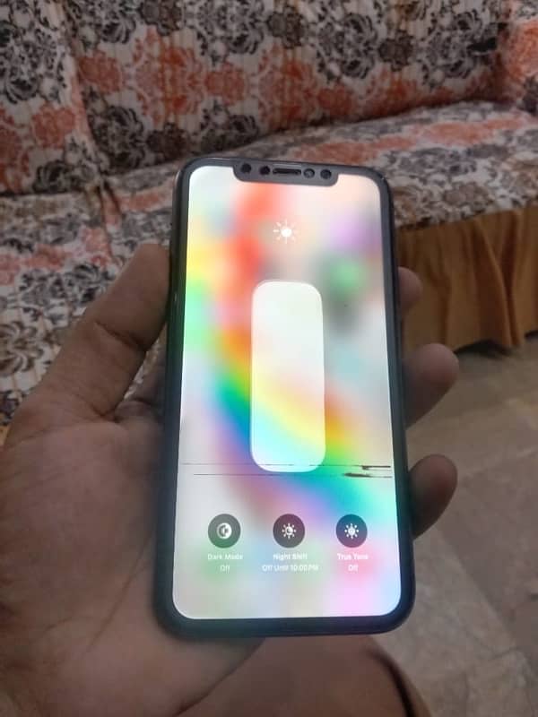 iphone 11 bettery 75 percent bilkul thk hn phone bs ik choti line h 2