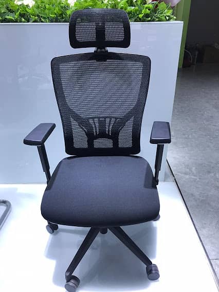 Office Chair/Staff Chair/Revoling Chair 9